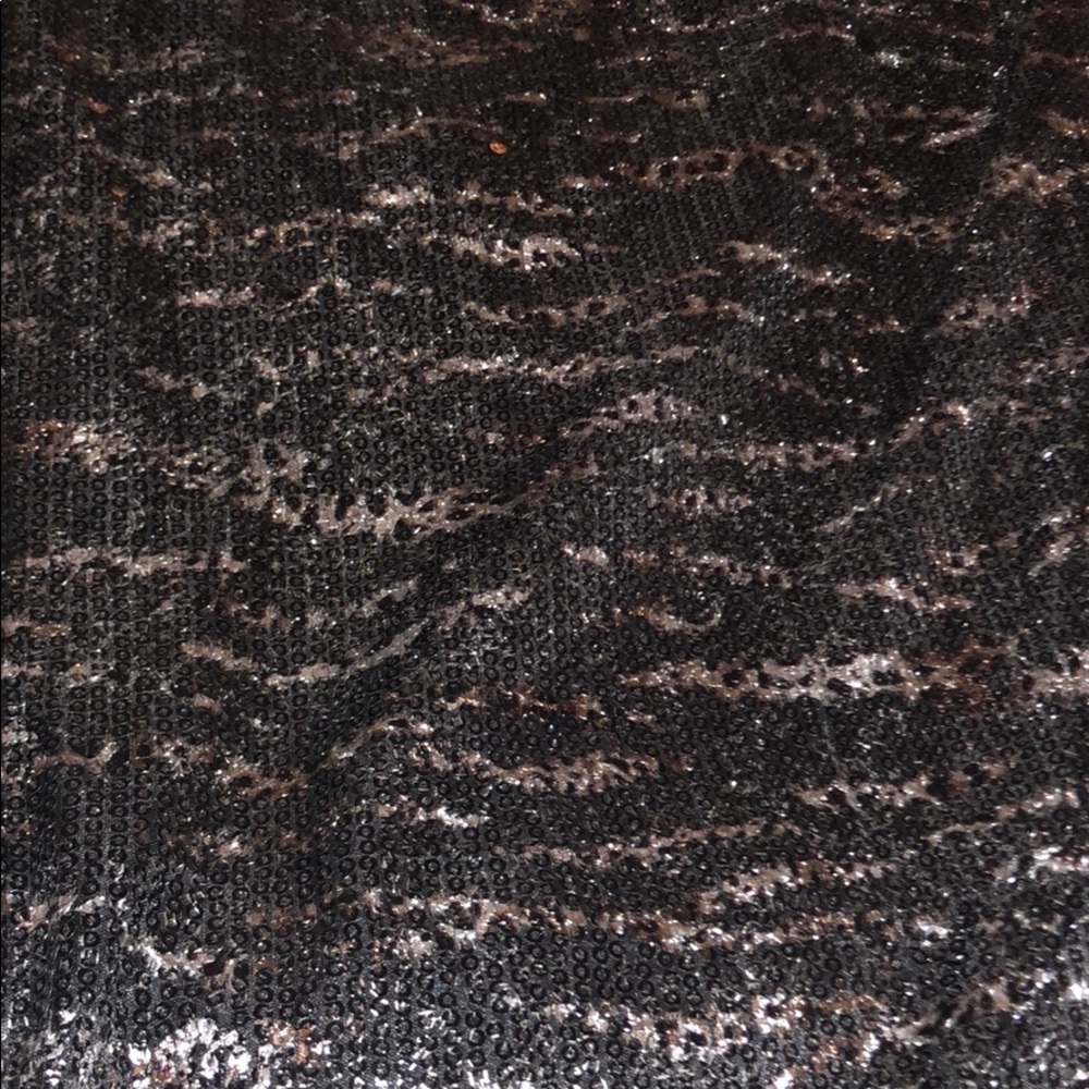 Sequin one sleeve mini - Picture 4 of 4